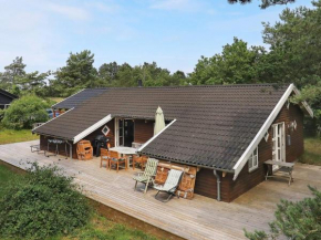 12 person holiday home in L s Læsø